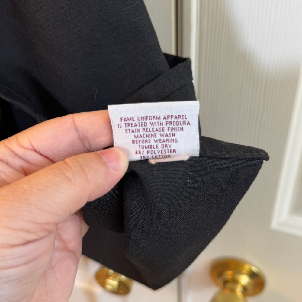 Black Stampin' Up! Logo Apron with Front Pockets & Adjustable Neck Strap - Picture 6 of 7